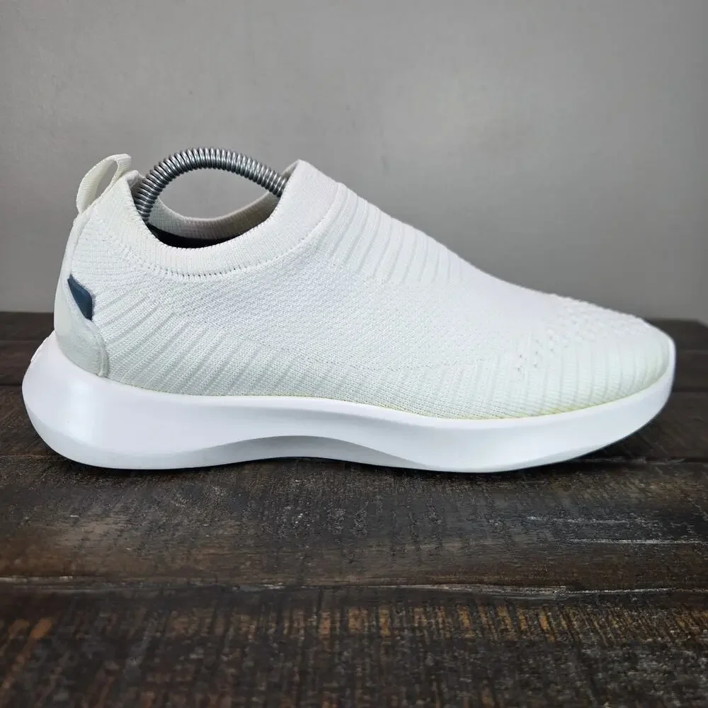 NEW Vessi Everyday Move Slip On Womens Size 7 Waterproof Shoes Sneakers White